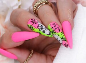 Ideias incríveis de unhas decoradas para o verão de 2026