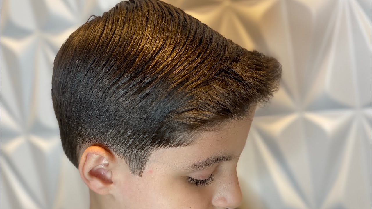 Corte de cabelo masculino infantil liso Corte de cabelo masculino infantil liso